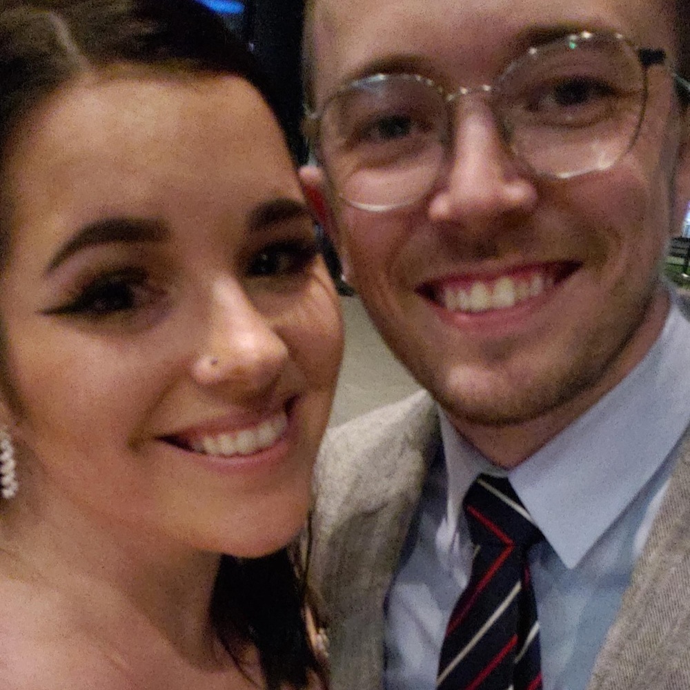 MEET YOUR POSHER!